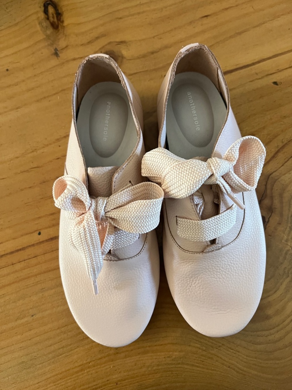 Anothersole Women's Blush Pink Leather Bow-Detail Flats